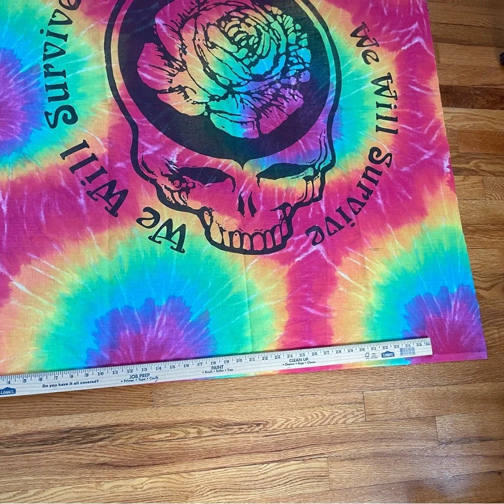 90s The Grateful Dead tie dye wall tapestry hanging poster band tee 1995 shirt
